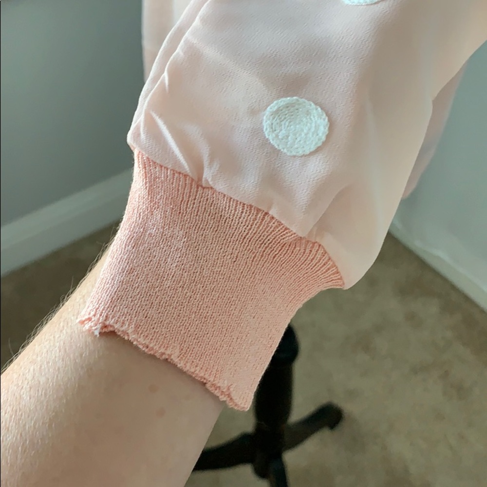 Miracle peach sweater with sheer polka dot sleeves - Picture 3 of 6